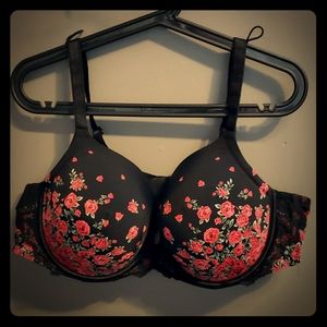 Torrid 46C full coverage bra